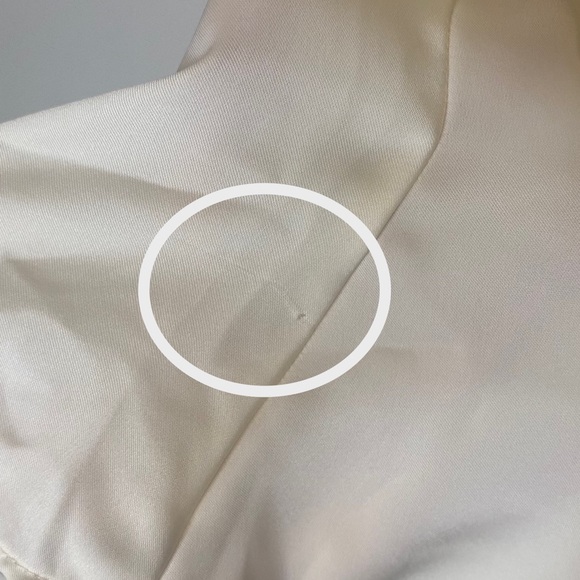 NWT Zara Silk Like Cream Button Up Blouse Women’s Large Jeweled Pearl Buttons - Picture 9 of 9